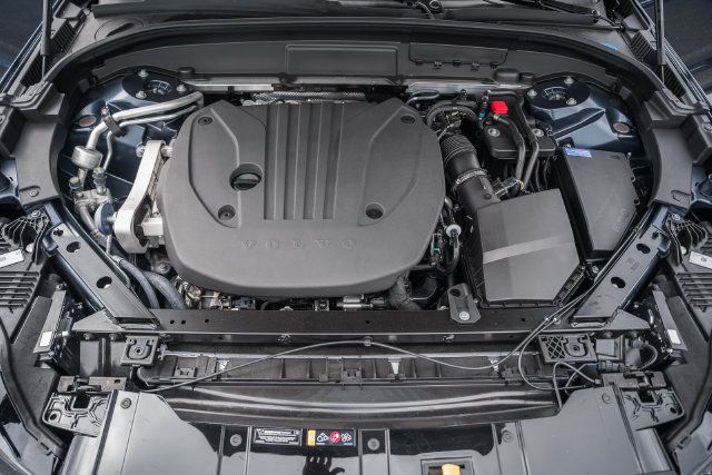 New 2027 Volvo XC60 B5 Ultra AWD/4WD image 21