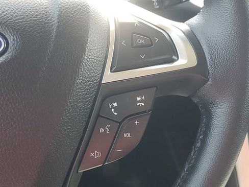 Certified 2024 Ford Edge SEL w/ Convenience Package AWD/4WD image 16