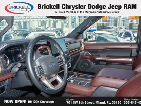 Used 2023 Ford Expedition Limited image 16