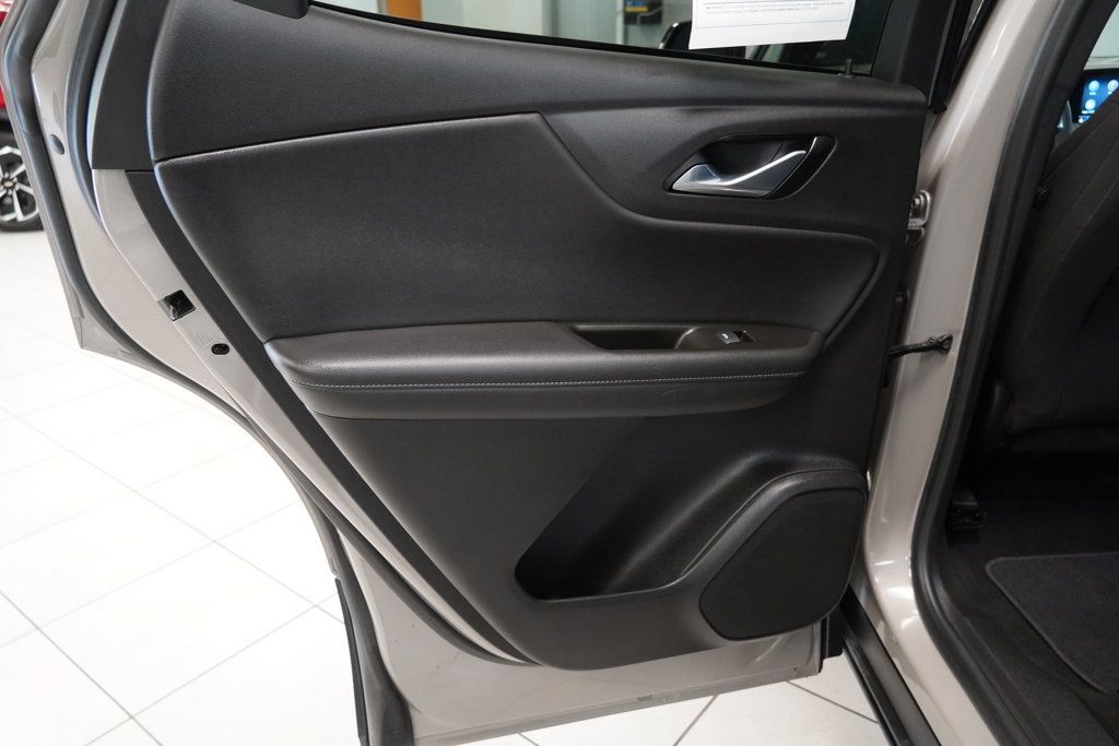 Used 2021 Chevrolet Blazer LT FWD image 25