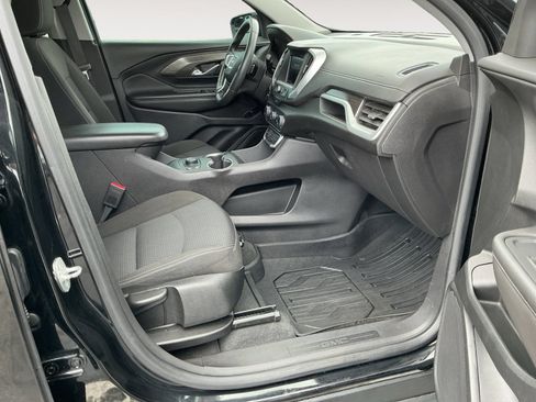 Used 2022 GMC Terrain SLE w/ Driver Convenience Package FWD image 15