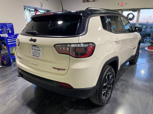 Used 2020 Jeep Compass Trailhawk AWD/4WD image 6