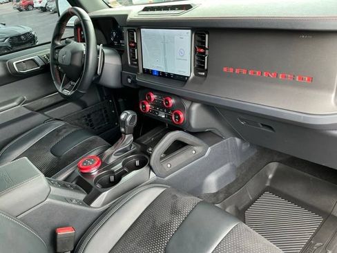 Used 2025 Ford Bronco Raptor AWD/4WD image 23