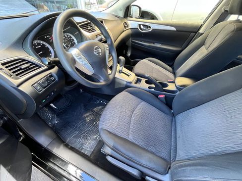 Used 2014 Nissan Sentra SV FWD image 9