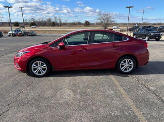 Used 2017 Chevrolet Cruze LT w/ Convenience Package video 2