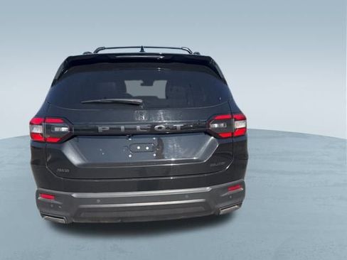 Used 2023 Honda Pilot Elite image 8