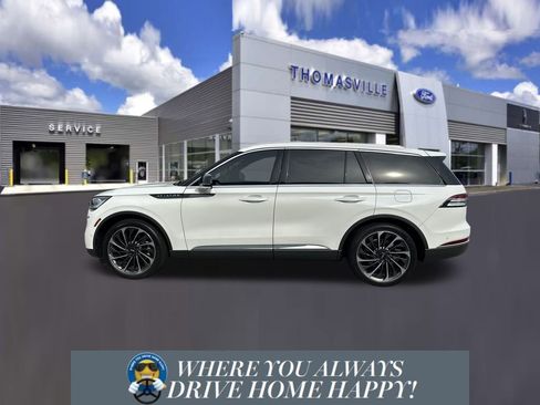 Certified 2023 Lincoln Aviator Reserve w/ Equipment Group 201A image 5