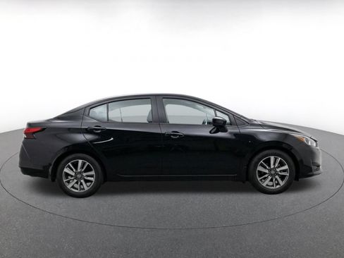 Used 2025 Nissan Versa SV FWD image 14