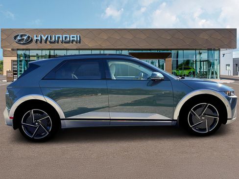 New 2026 Hyundai Ioniq 5 Limited image 9