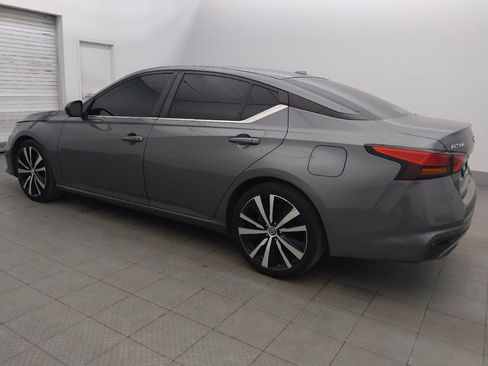 Used 2019 Nissan Altima 2.5 SR FWD image 3