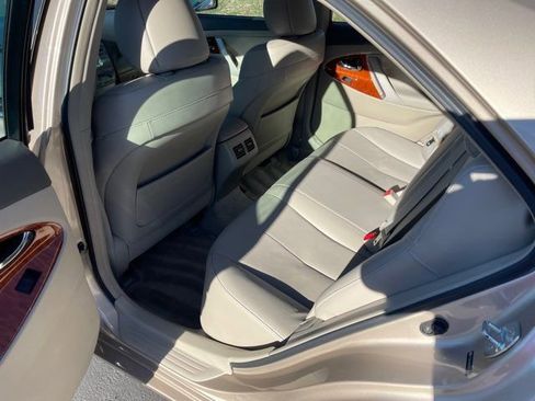 Used 2009 Toyota Camry XLE image 16