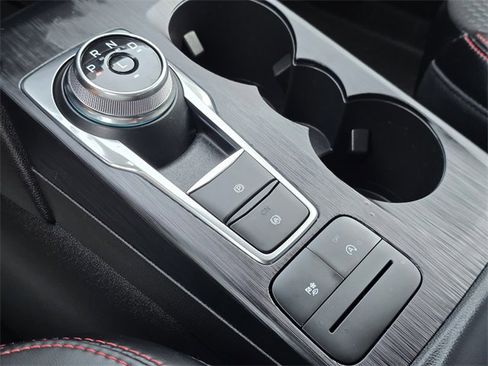 Used 2025 Ford Escape ST-Line image 16