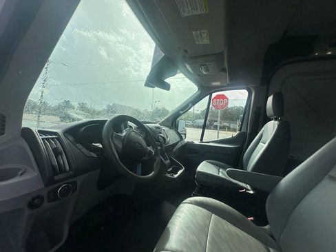 Used 2017 Ford Transit 150 130 Medium Roof RWD image 13