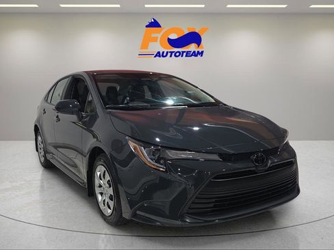 Certified 2026 Toyota Corolla LE FWD image 5