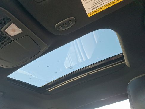 Used 2018 Lincoln MKZ Select w/ Select Plus Package image 15