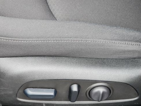 Used 2023 Chevrolet Malibu LT image 20