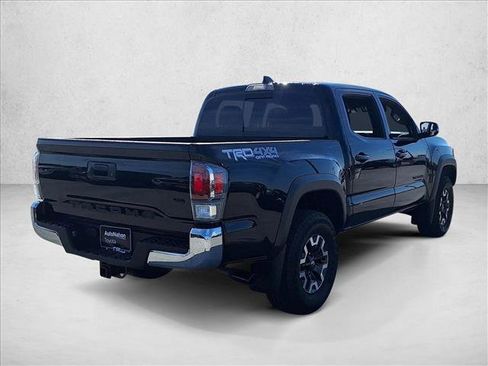 Certified 2023 Toyota Tacoma TRD Off-Road image 5