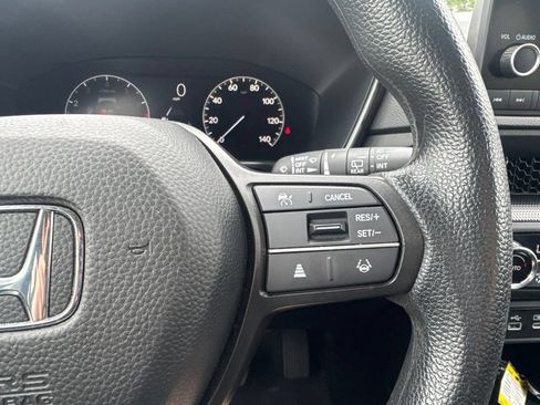 Certified 2024 Honda CR-V EX image 30