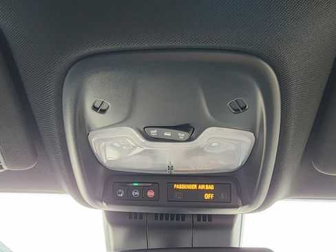 New 2026 GMC Canyon Elevation w/ Convenience Package image 36