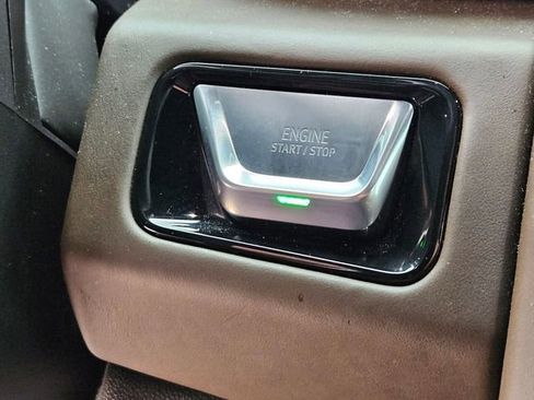 Used 2025 GMC Yukon Denali Ultimate w/ LPO, Floor Liner Package image 21