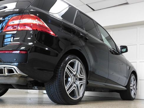 Used 2014 Mercedes-Benz ML 63 AMG 4MATIC image 65