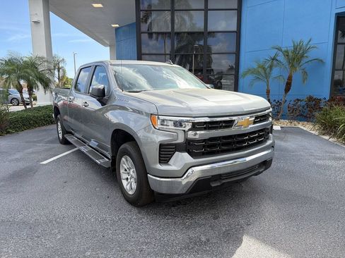 Used 2024 Chevrolet Silverado 1500 LT w/ Protection Package RWD image 2