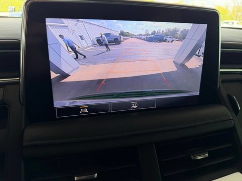 Used 2021 Chevrolet Tahoe LT RWD image 28