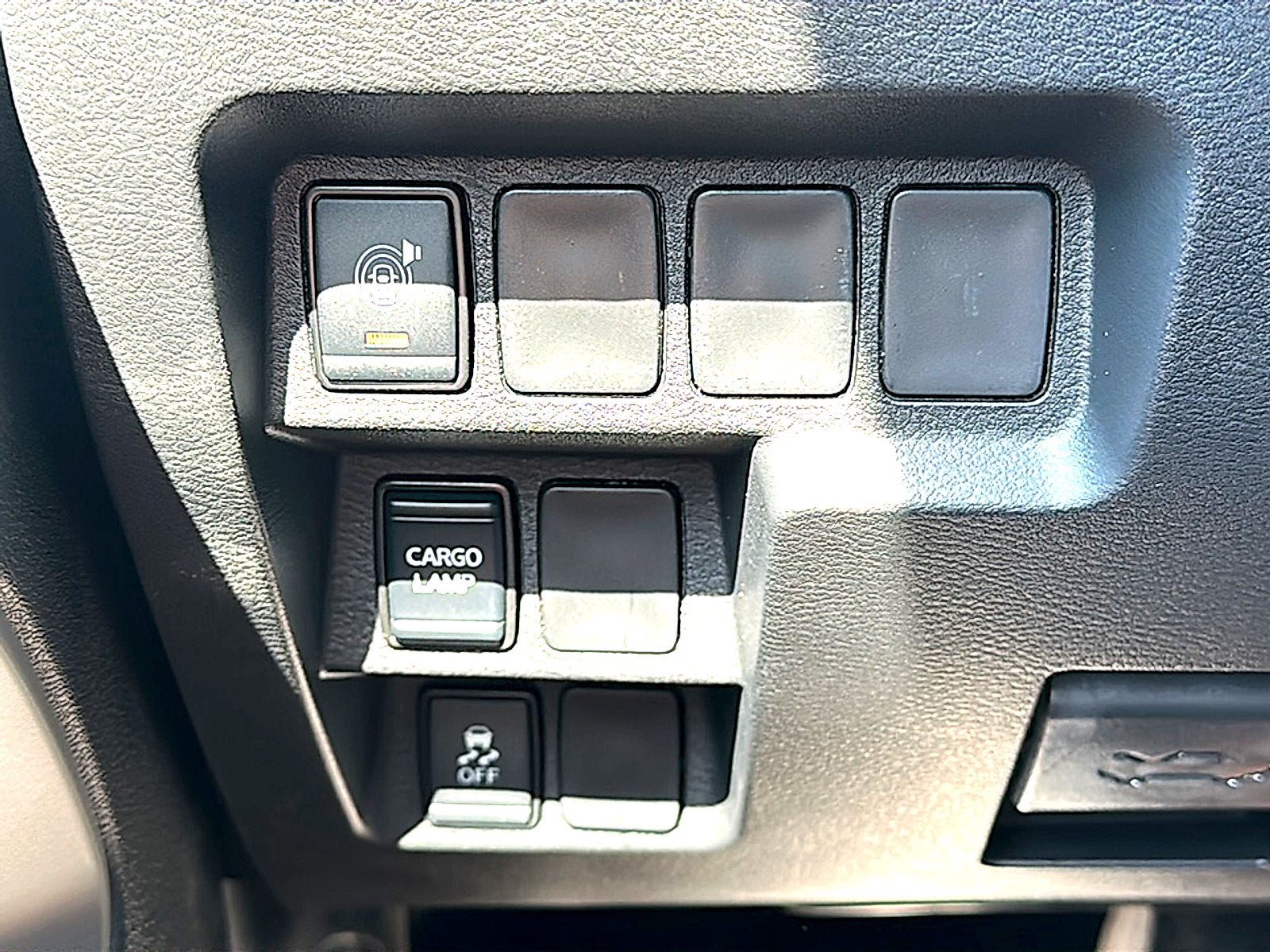 New 2027 Nissan Frontier SV RWD image 25