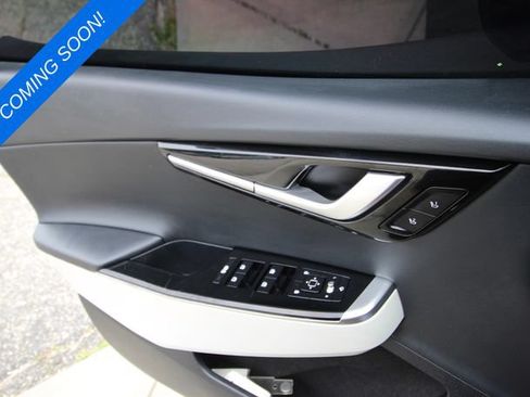 Used 2022 Kia EV6 GT-Line RWD image 12