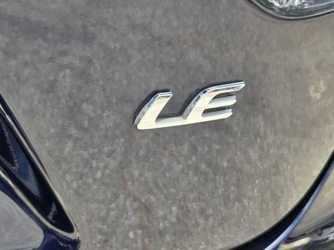 Used 2024 Toyota Corolla LE image 29