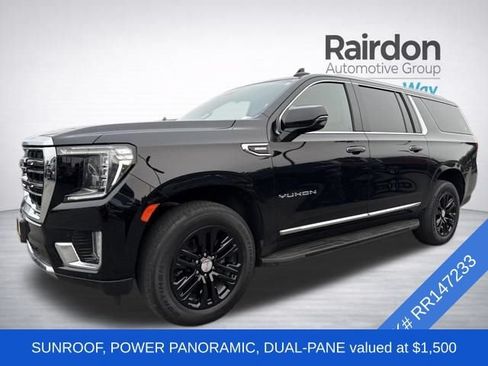 Used 2024 GMC Yukon XL SLT w/ SLT Luxury Package AWD/4WD image 3
