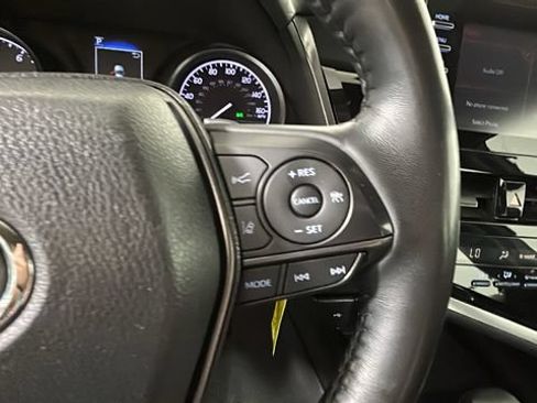 Used 2024 Toyota Camry SE FWD image 16