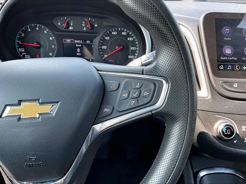 Used 2023 Chevrolet Malibu LT FWD image 19