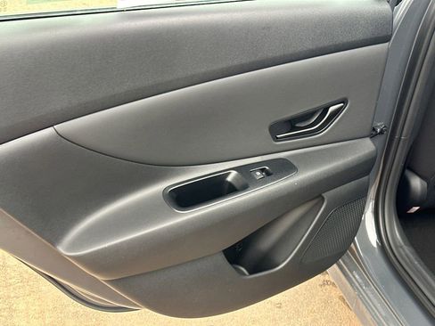 New 2026 Hyundai Elantra Sport image 21