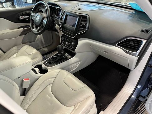 Used 2021 Jeep Cherokee Latitude Lux image 30