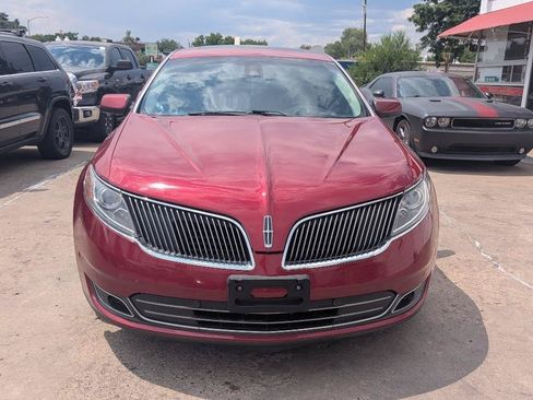 Used 2013 Lincoln MKS FWD image 2