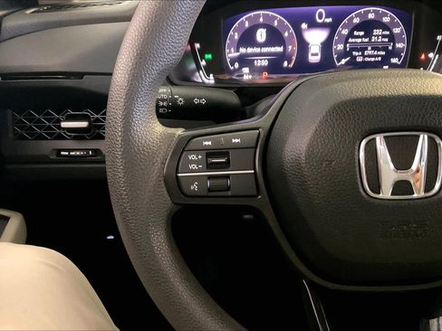 Used 2024 Honda Accord EX image 21