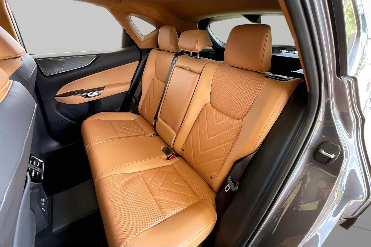 Used 2026 Lexus NX 450h+ AWD w/ Accessory Package (2T) image 18