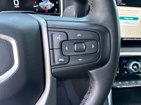 Used 2023 GMC Sierra 1500 Denali AWD/4WD image 24