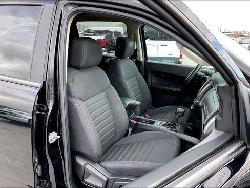 Used 2023 Ford Ranger XLT w/ Equipment Group 301A Mid RWD image 13