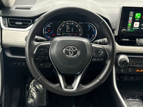Used 2025 Toyota RAV4 XLE Premium w/ Weather Package AWD/4WD image 14