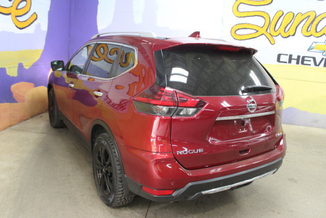 Used 2020 Nissan Rogue SV AWD/4WD image 6