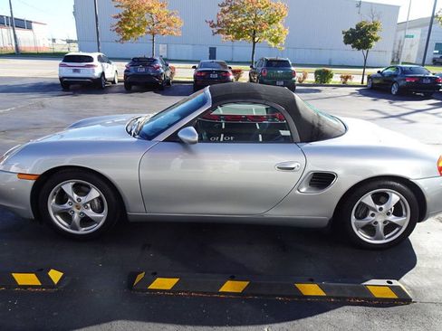Used 2001 Porsche Boxster image 14