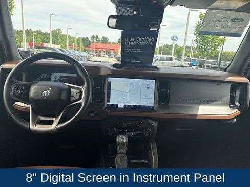 Certified 2024 Ford Bronco Outer Banks w/ Sasquatch Package image 18