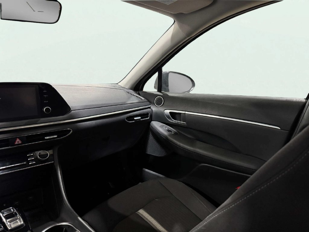 Used 2022 Hyundai Sonata SEL w/ Convenience Package FWD image 11