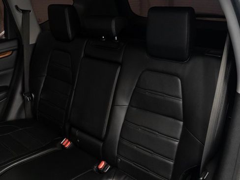 Used 2020 Honda CR-V Touring image 18