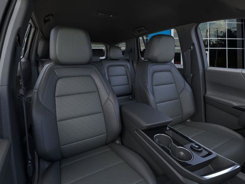 New 2026 Chevrolet Equinox LT w/ Convenience Package II image 17