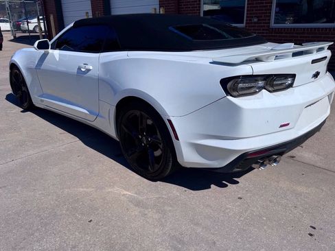 Used 2020 Chevrolet Camaro SS RWD image 10