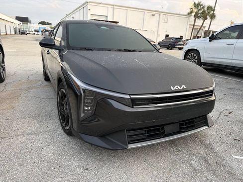 Certified 2025 Kia K4 EX FWD image 4