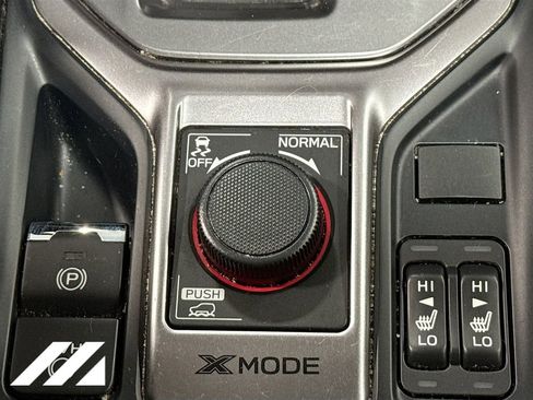 Used 2021 Subaru Forester Premium AWD/4WD image 21